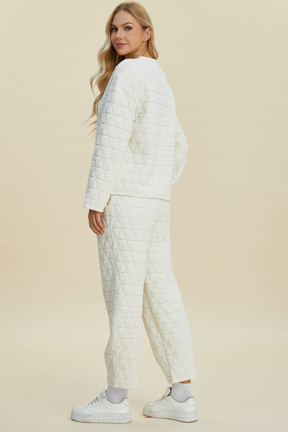 Quilted round-neck long-sleeve top and matching pants set, off-white, side view