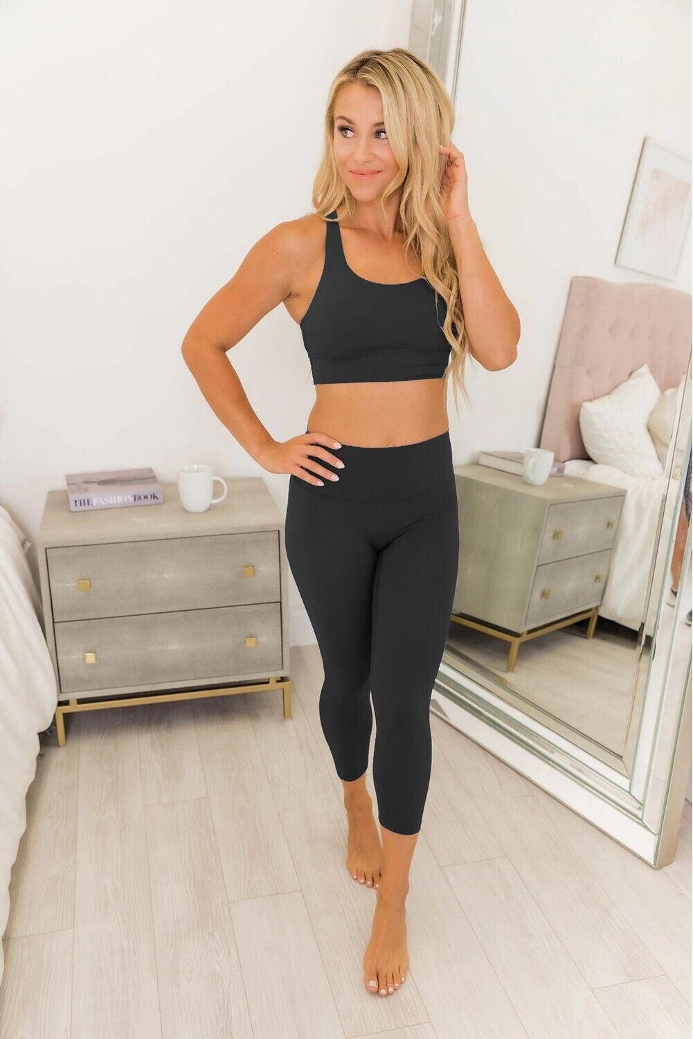 Dreamkue Black Crisscross Back Sports Bra and Leggings Set