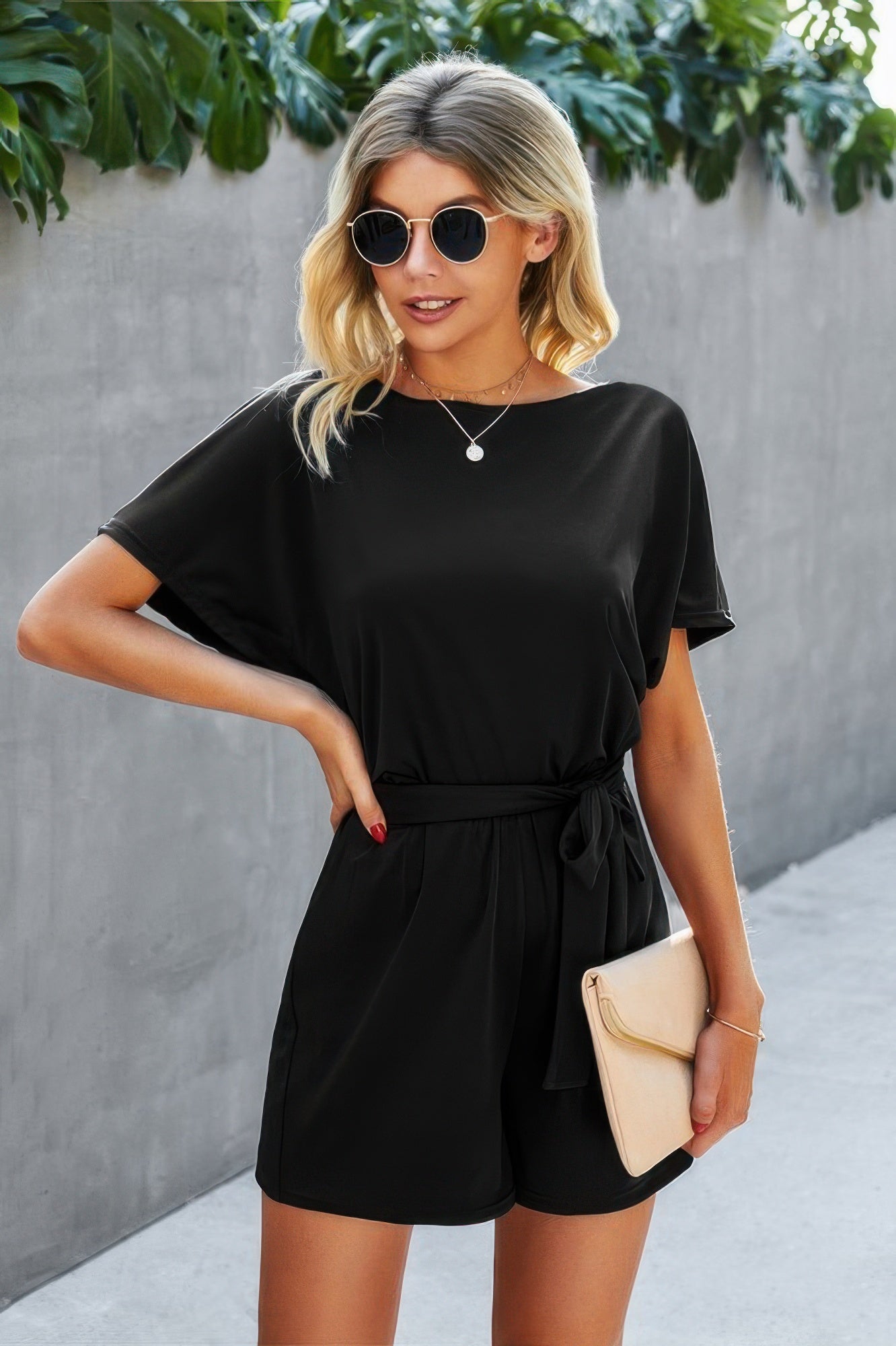 Dreamkue Boat Neck Short Sleeve Waist Tie Loose Romper
