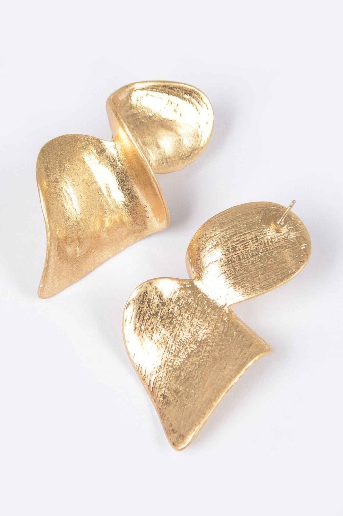Dreamkue Cast Metal Earring