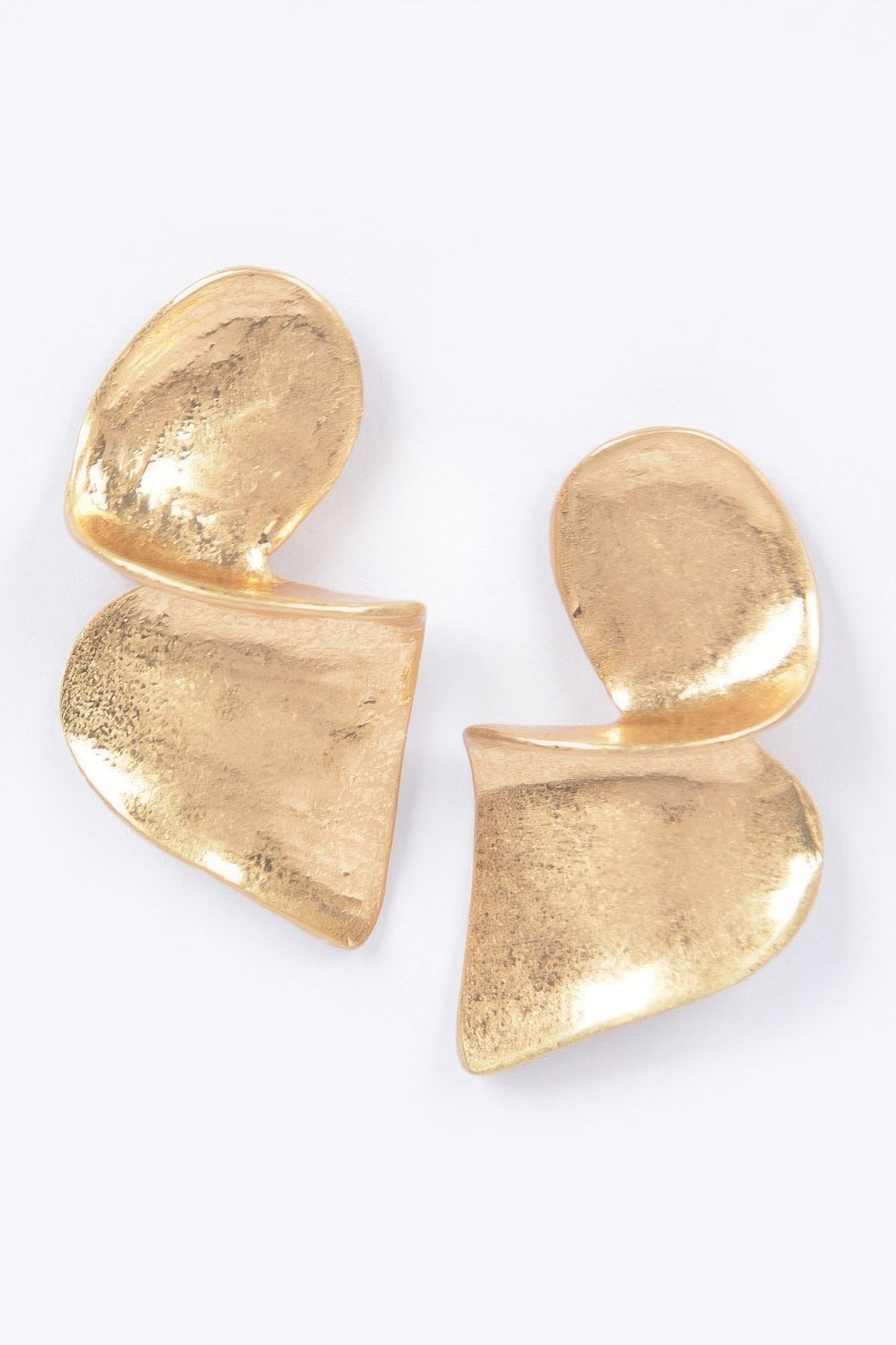Dreamkue Cast Metal Earring