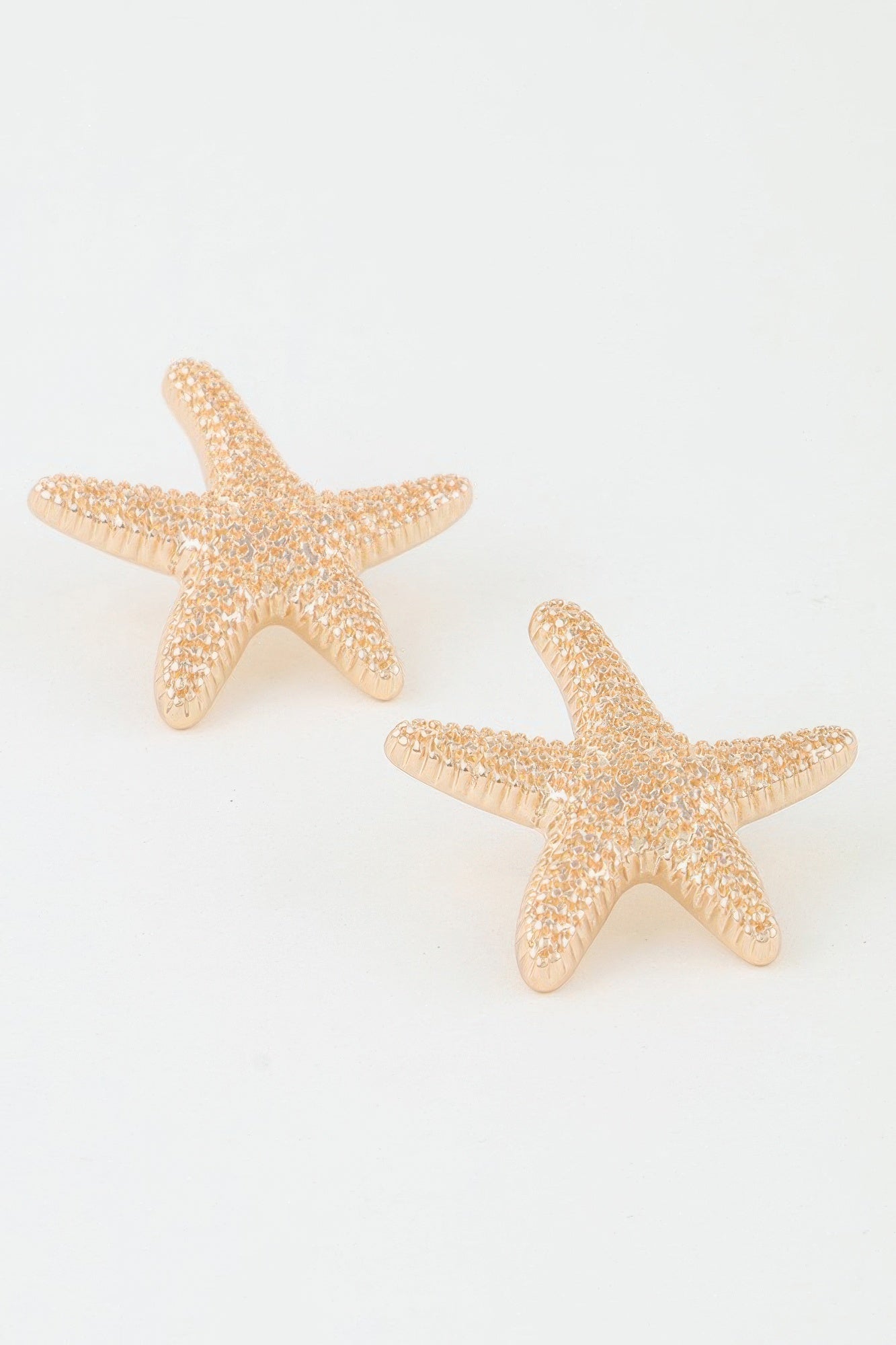 Dreamkue Hammered Starfish Stud Earrings