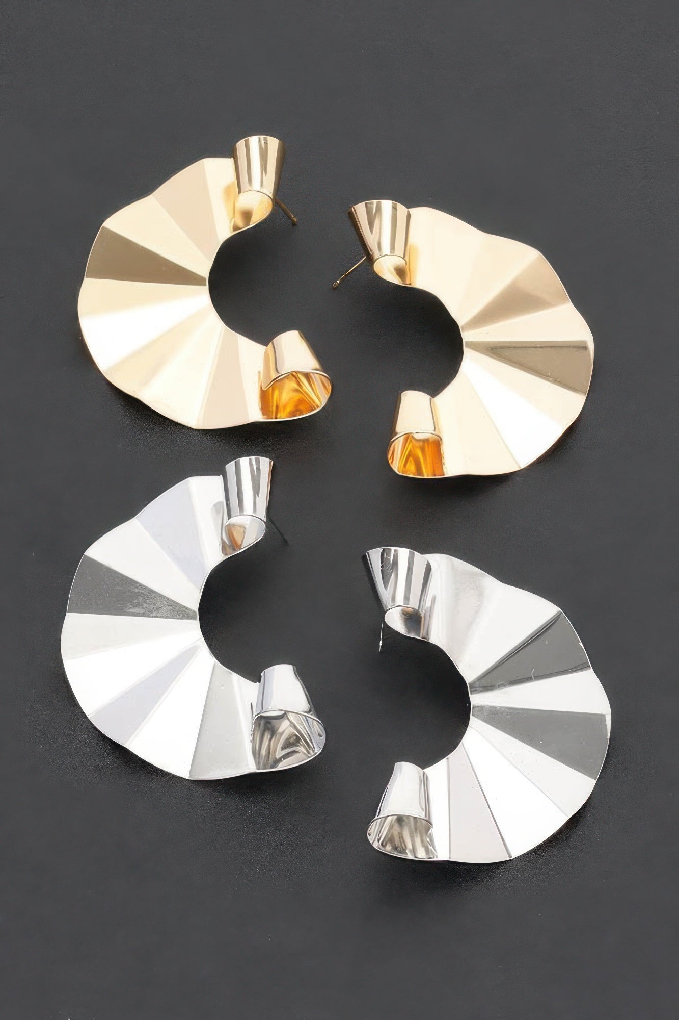 Dreamkue Metal Earrings