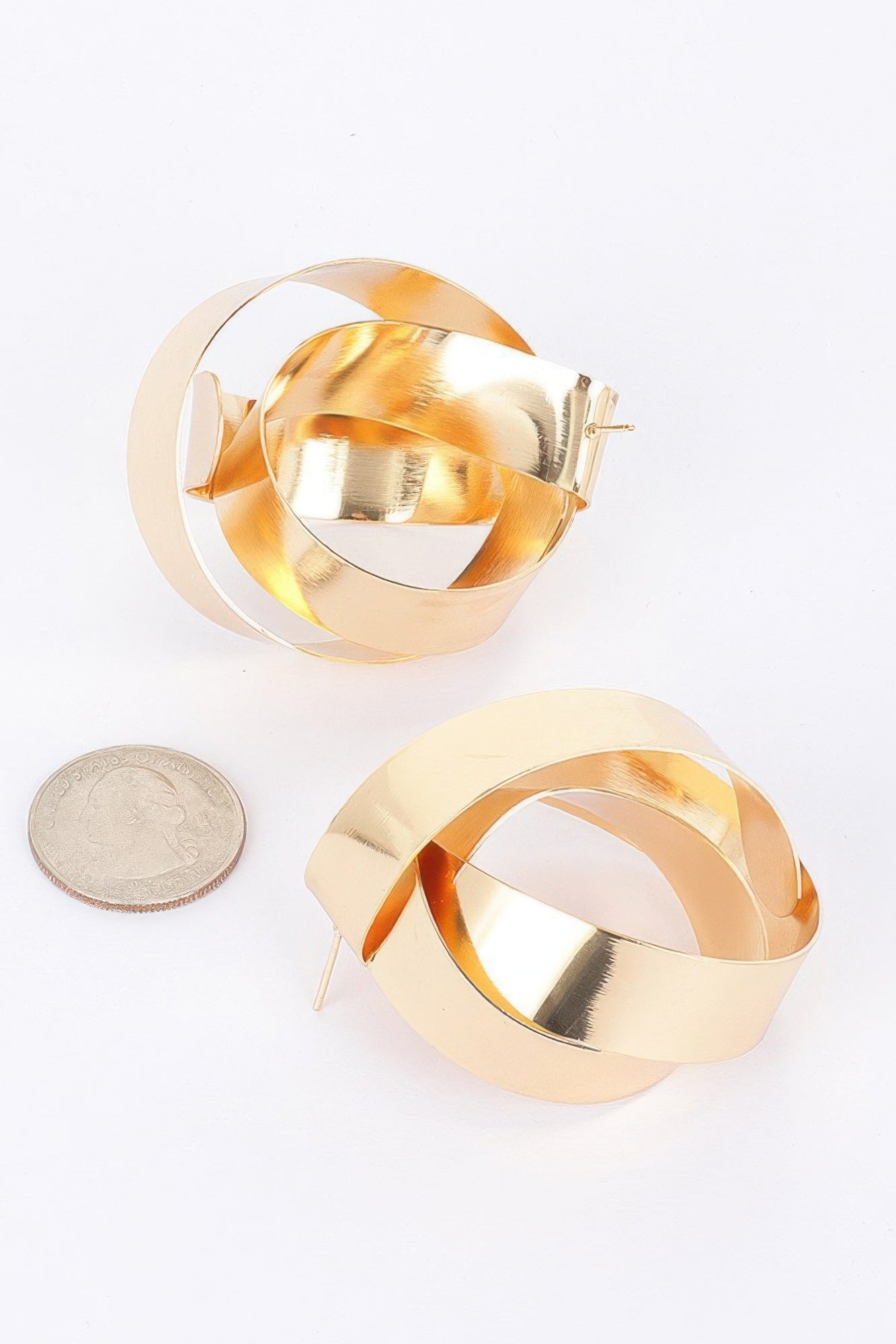 Dreamkue Metal Earrings