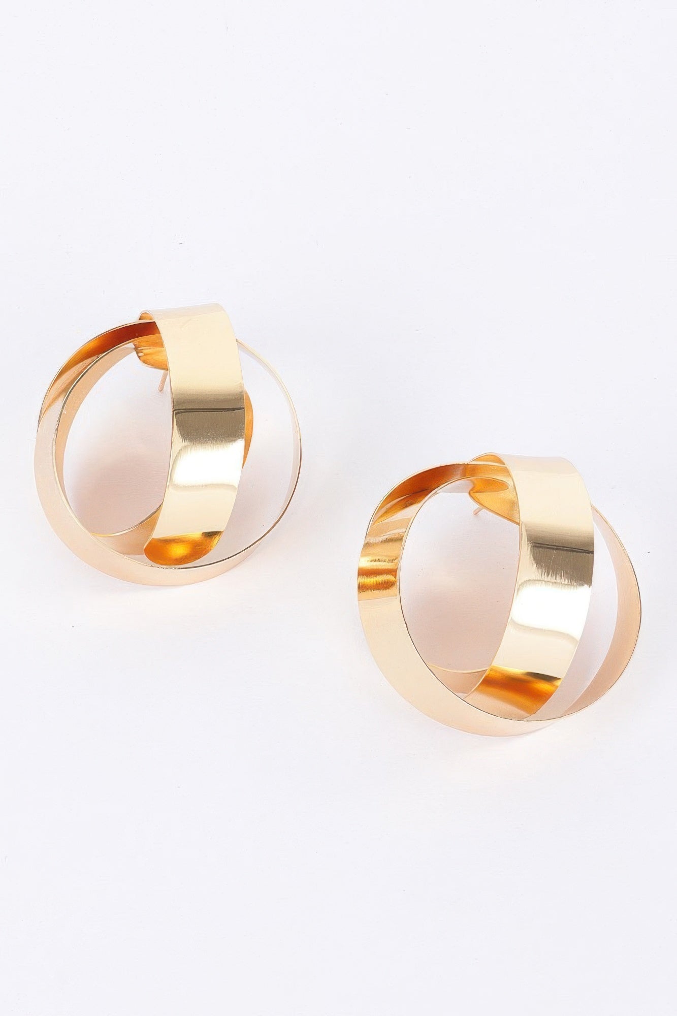 Dreamkue Metal Earrings