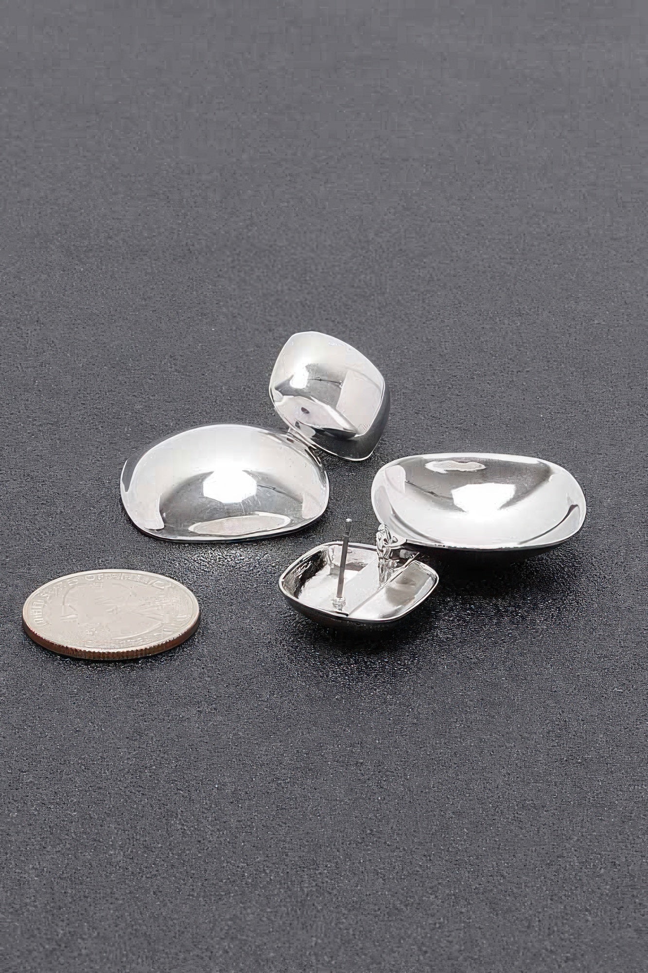 Dreamkue Metal Earrings