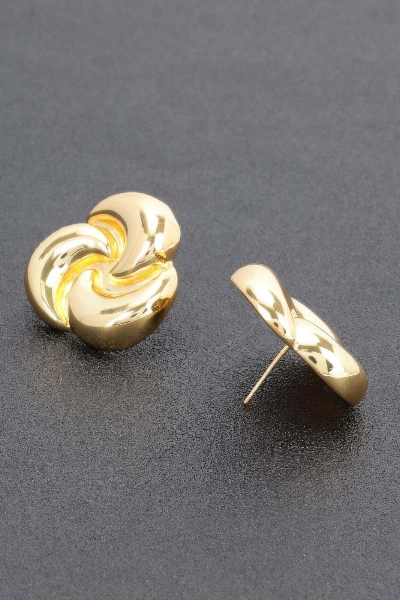 Dreamkue Metal Gold Dip Earring