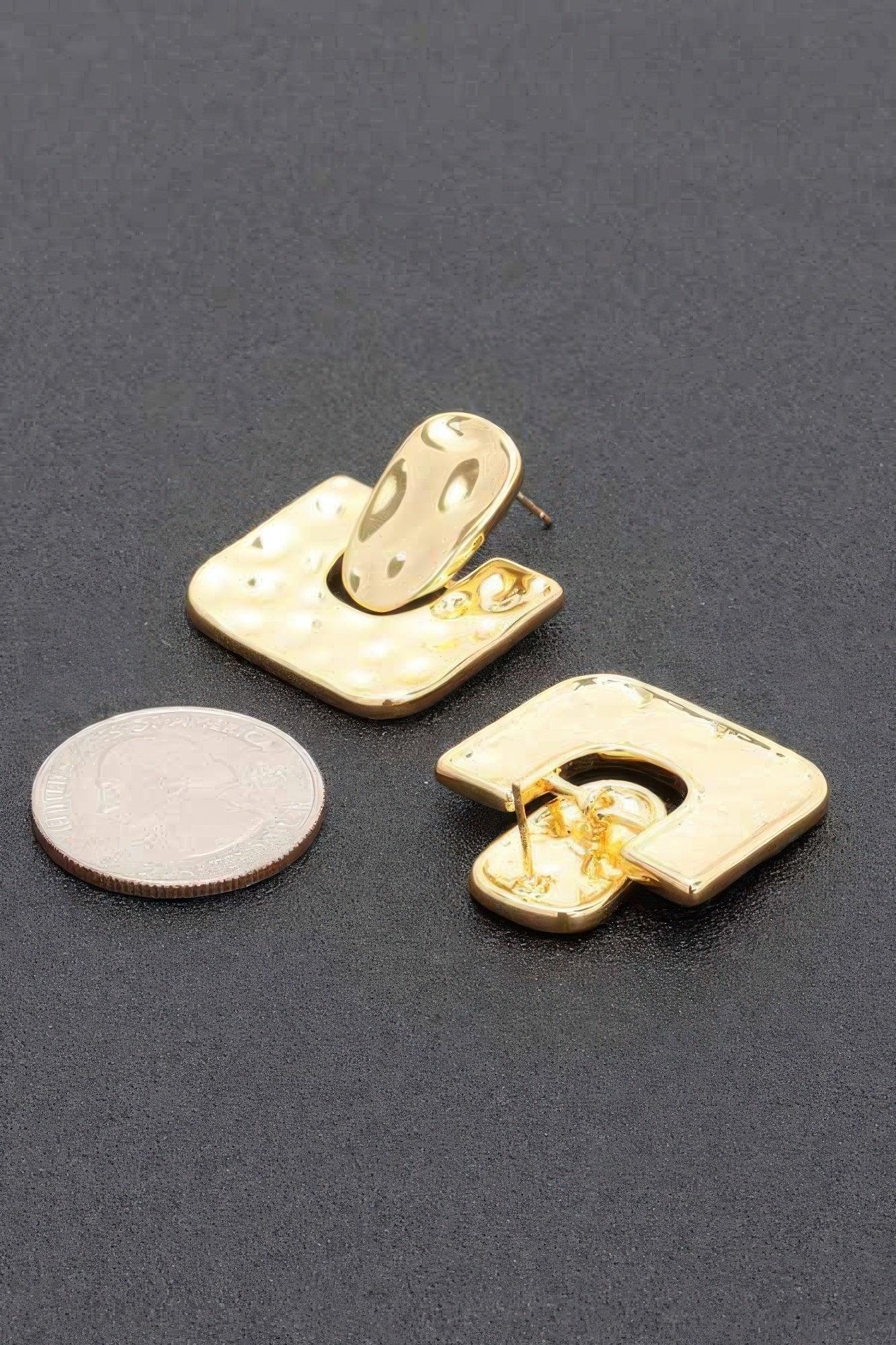 Dreamkue Metal Gold Dip Earring