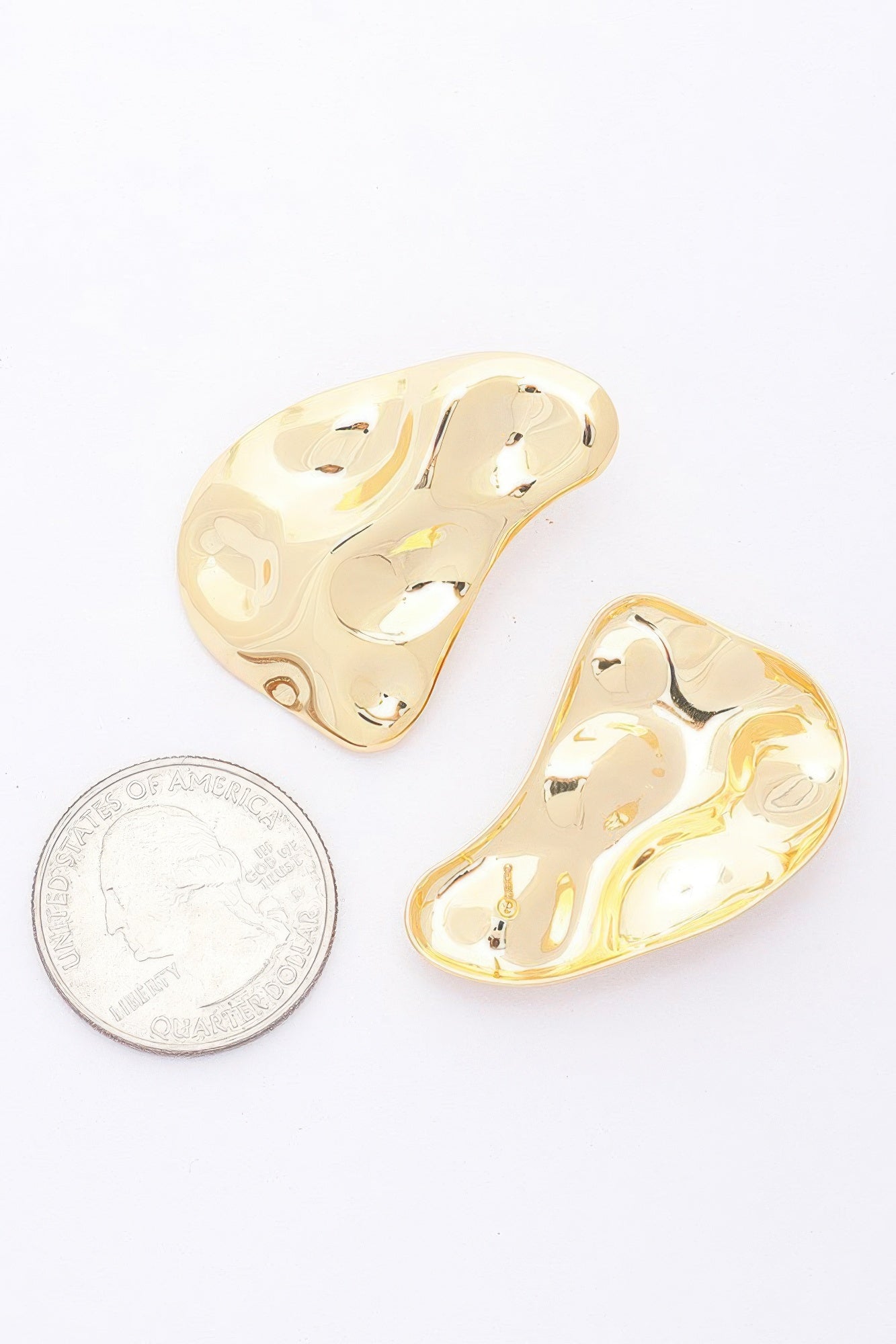 Dreamkue Metal Gold Dip Earrings