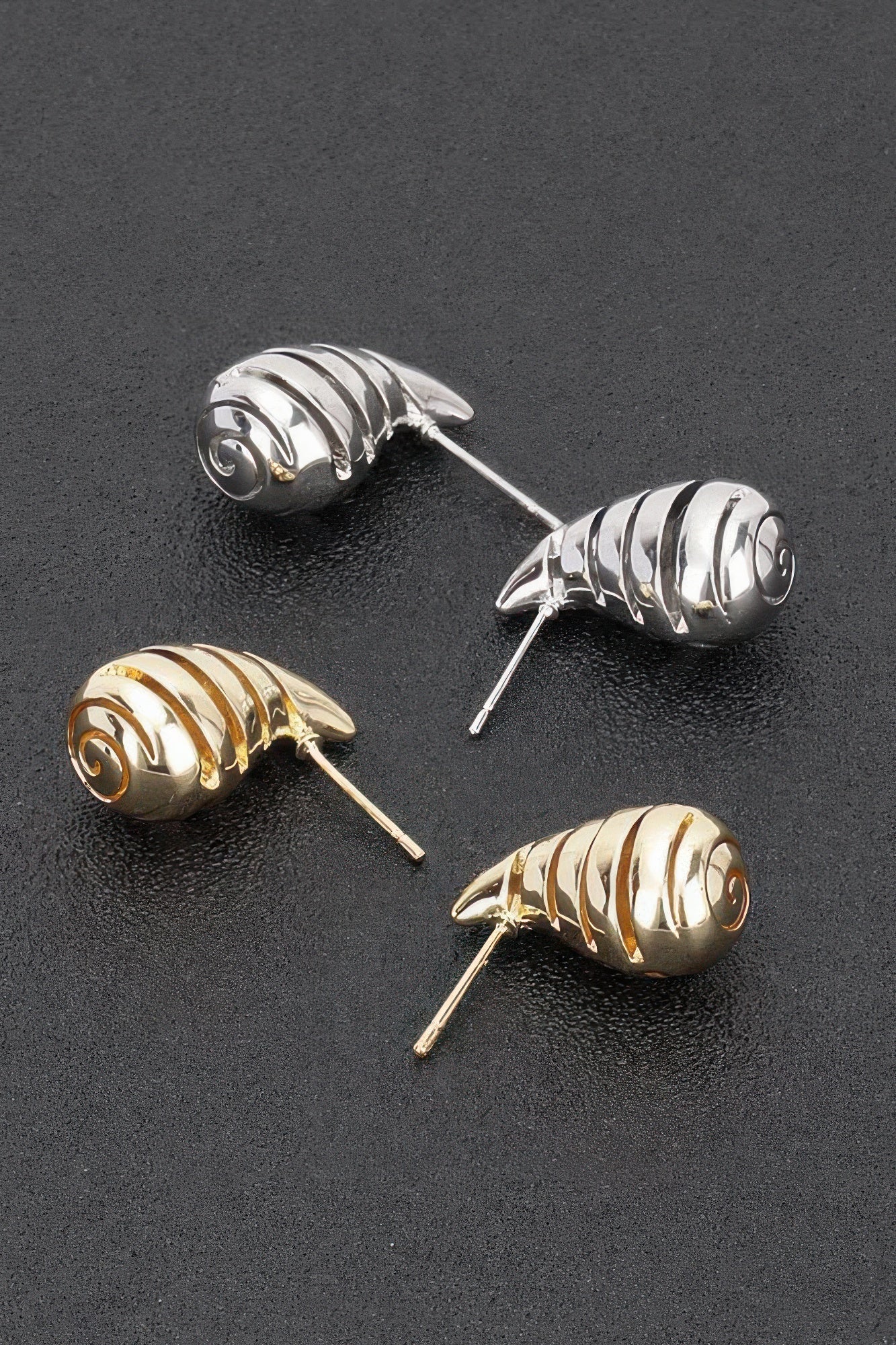 Dreamkue Metal Tear Drop Earring