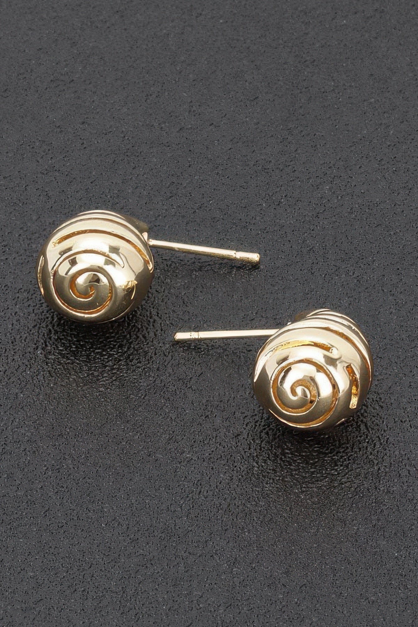 Dreamkue Metal Tear Drop Earring