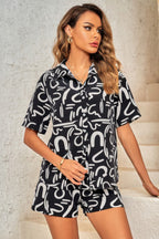 Dreamkue Outfit Sequins Lips Print Button Down Shorts Set