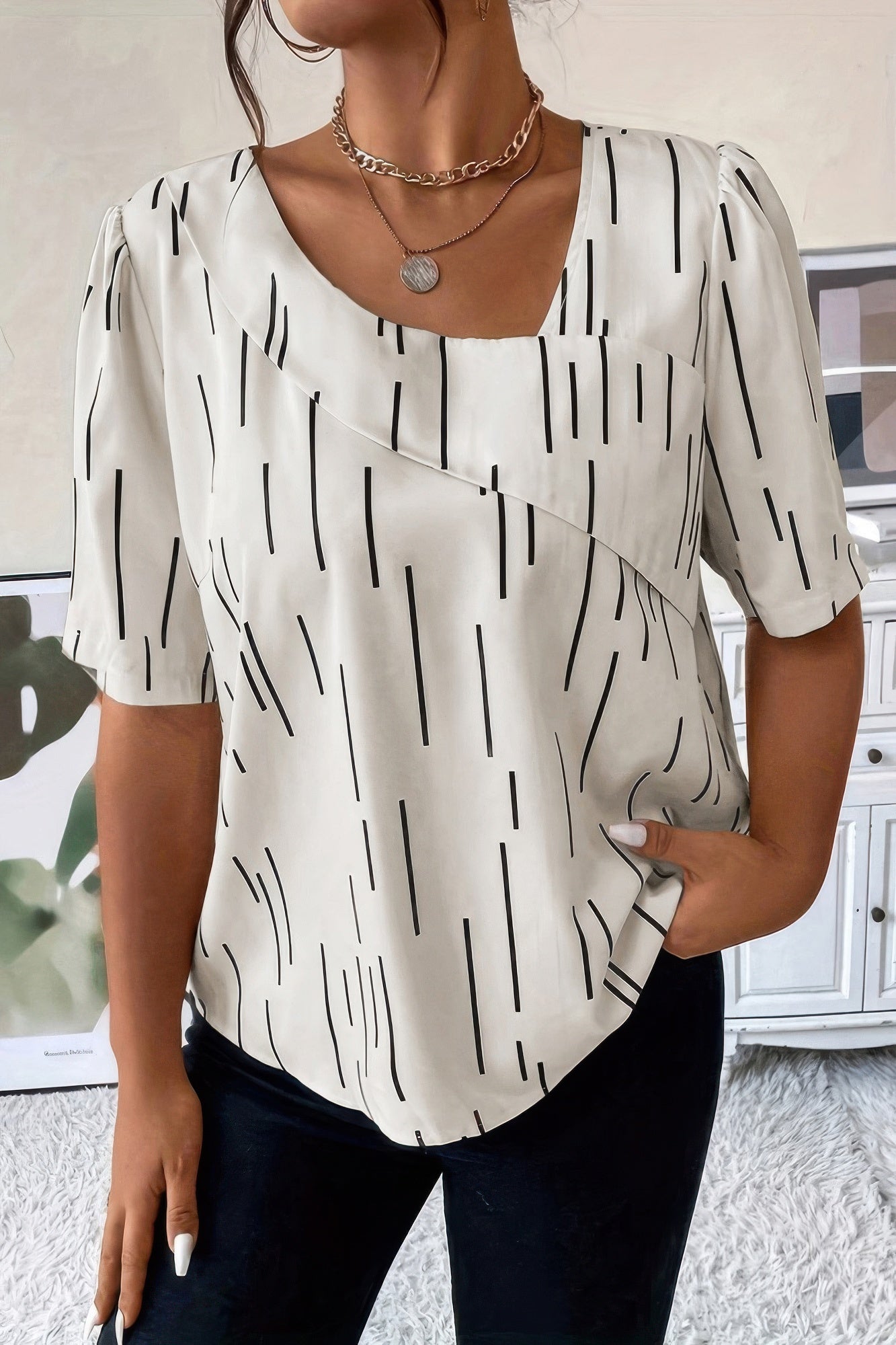Dreamkue Printed Puff Sleeve Shirt With Line Pattern