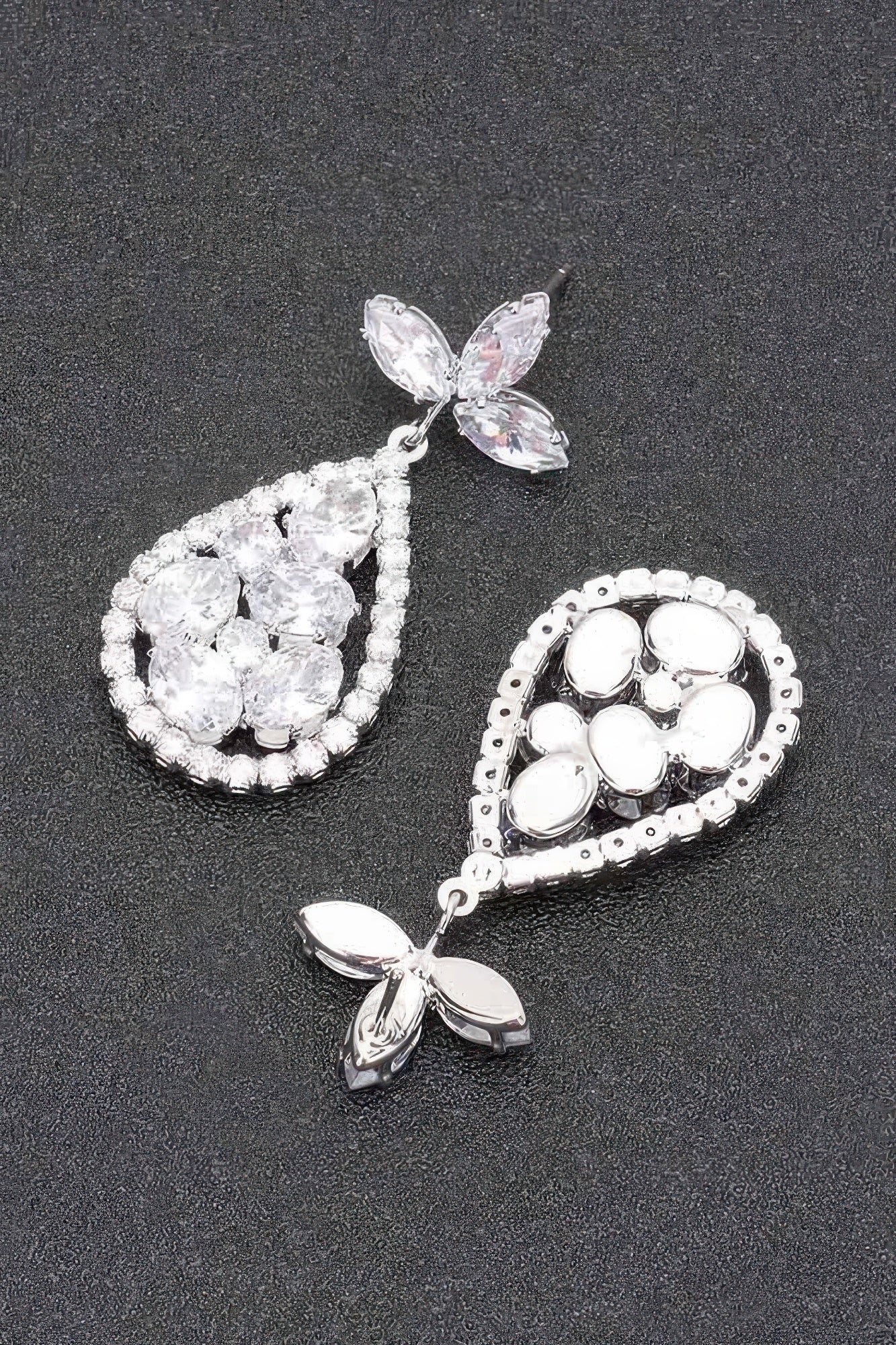 Dreamkue Rhinestone Earring