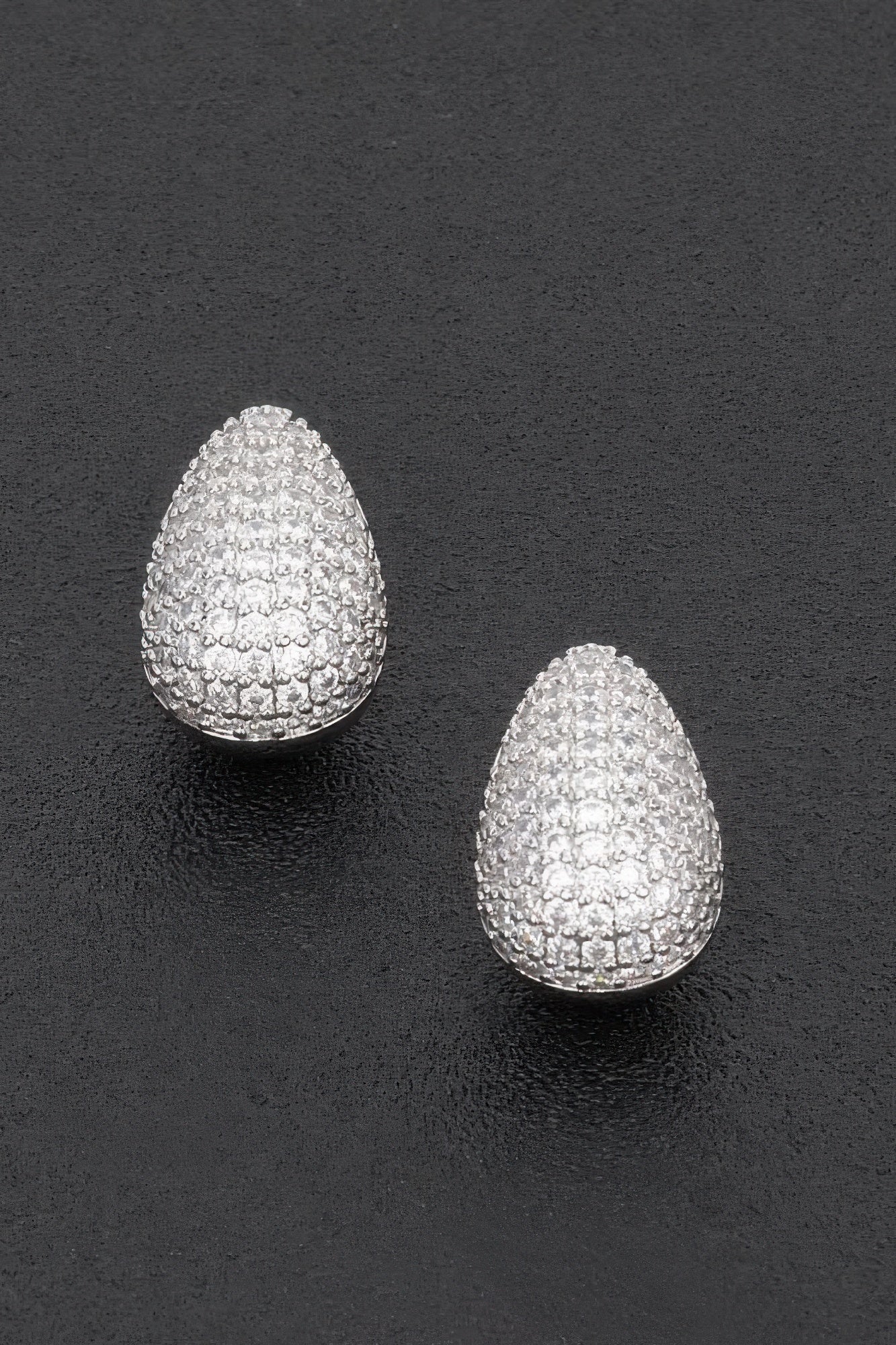 Dreamkue Rhinestone Metal Tear Drop Earring