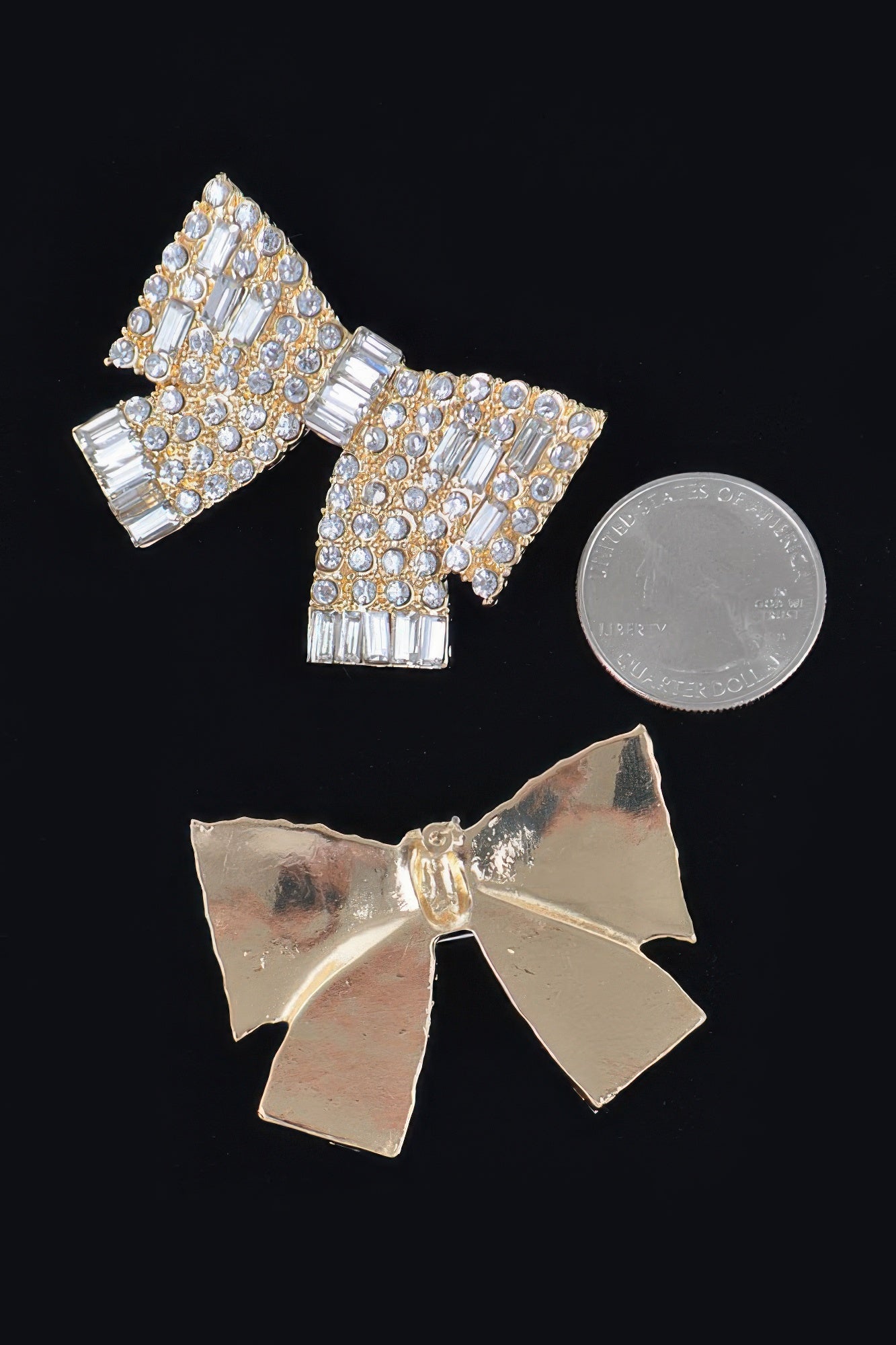 Dreamkue Ribbon Shape Rhinestone Earrings