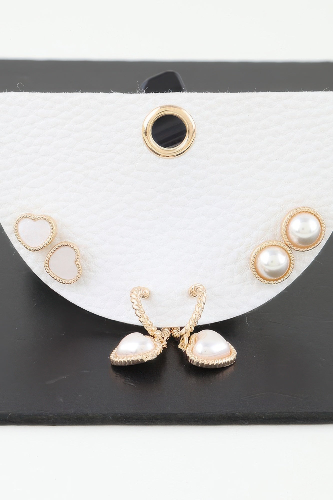 Dreamkue Vintage Style Pearl Hearts Earrings Set