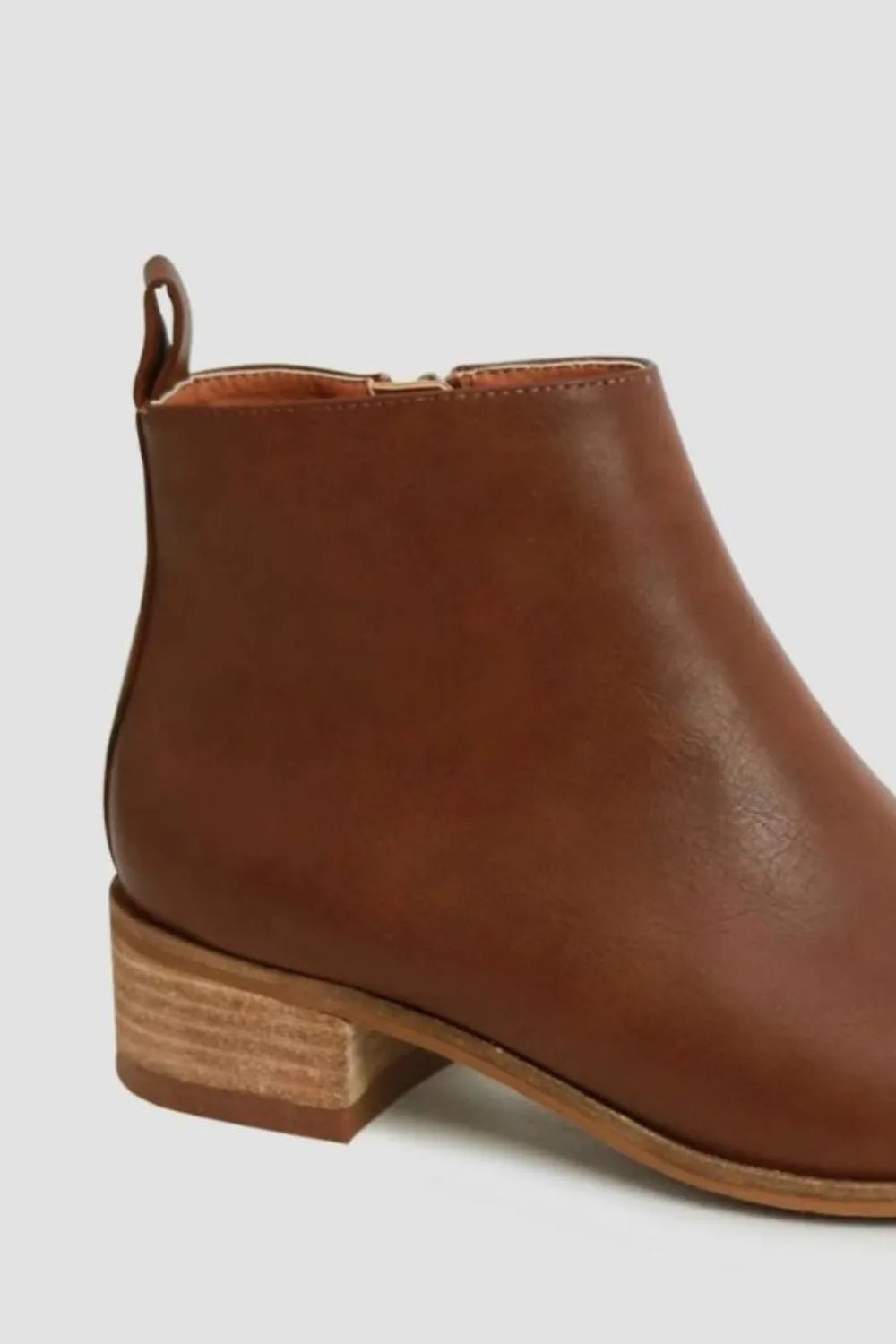 PU Leather Block Heel Boots – Classic Durable Everyday Footwear
