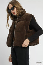 Umgee Sherpa-Lined Zip Vest – Cozy Warmth with Adjustable Drawstring Hem