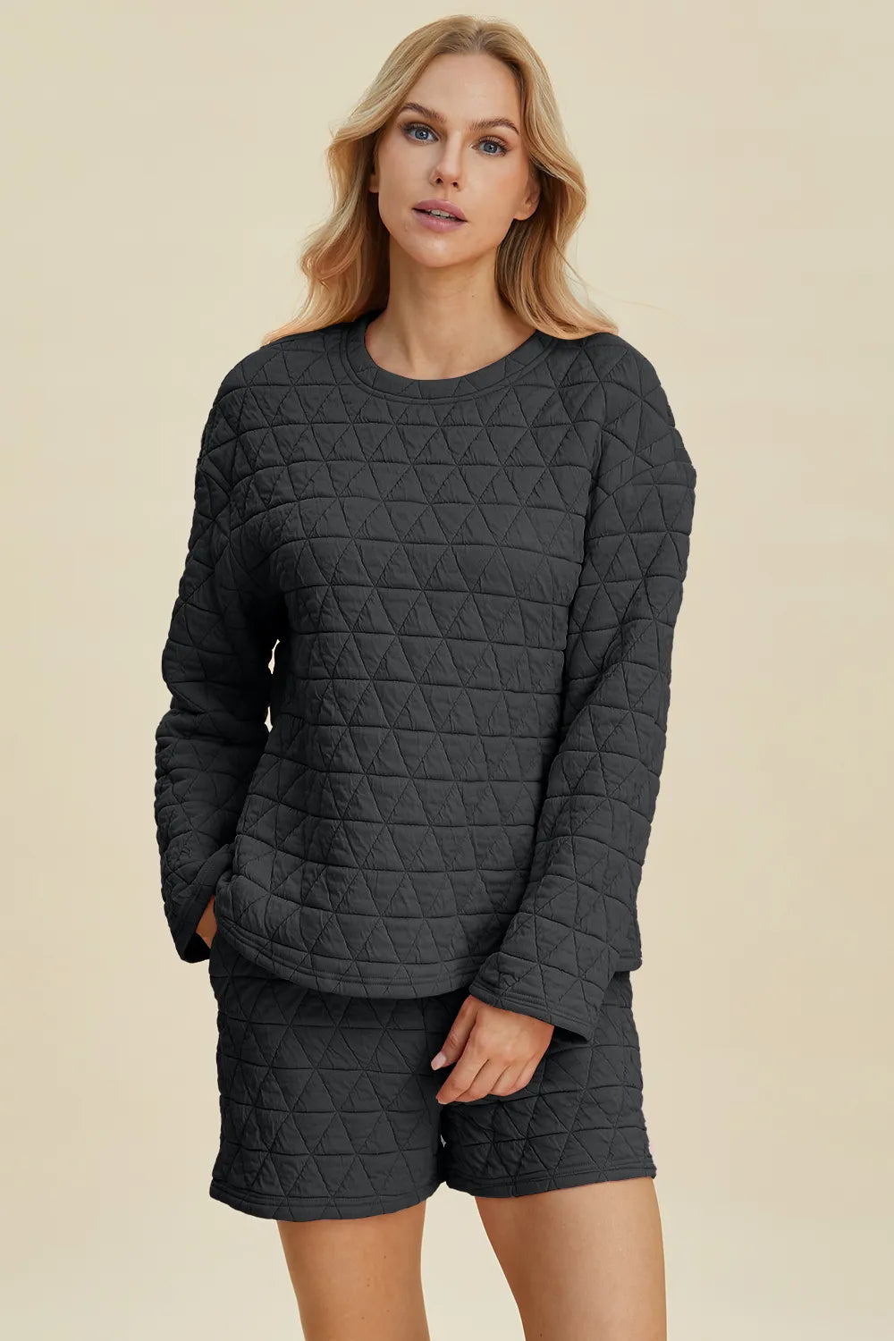 Textured Long Sleeve Top & Shorts Set – Comfy, Chic & Versatile
