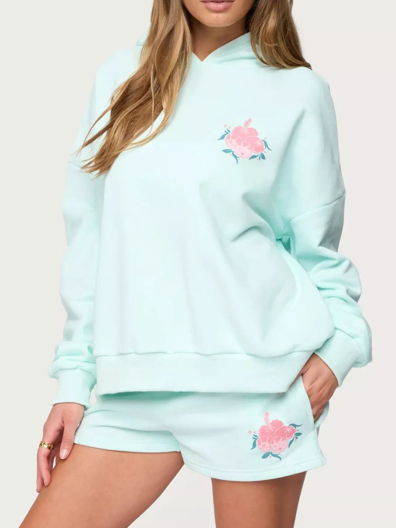 Drop Shoulder Graphic Hoodie with Kangaroo Pocket – Trendy Casual