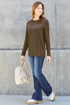 Round Neck Long Sleeve Top – Classic, Comfy & Versatile