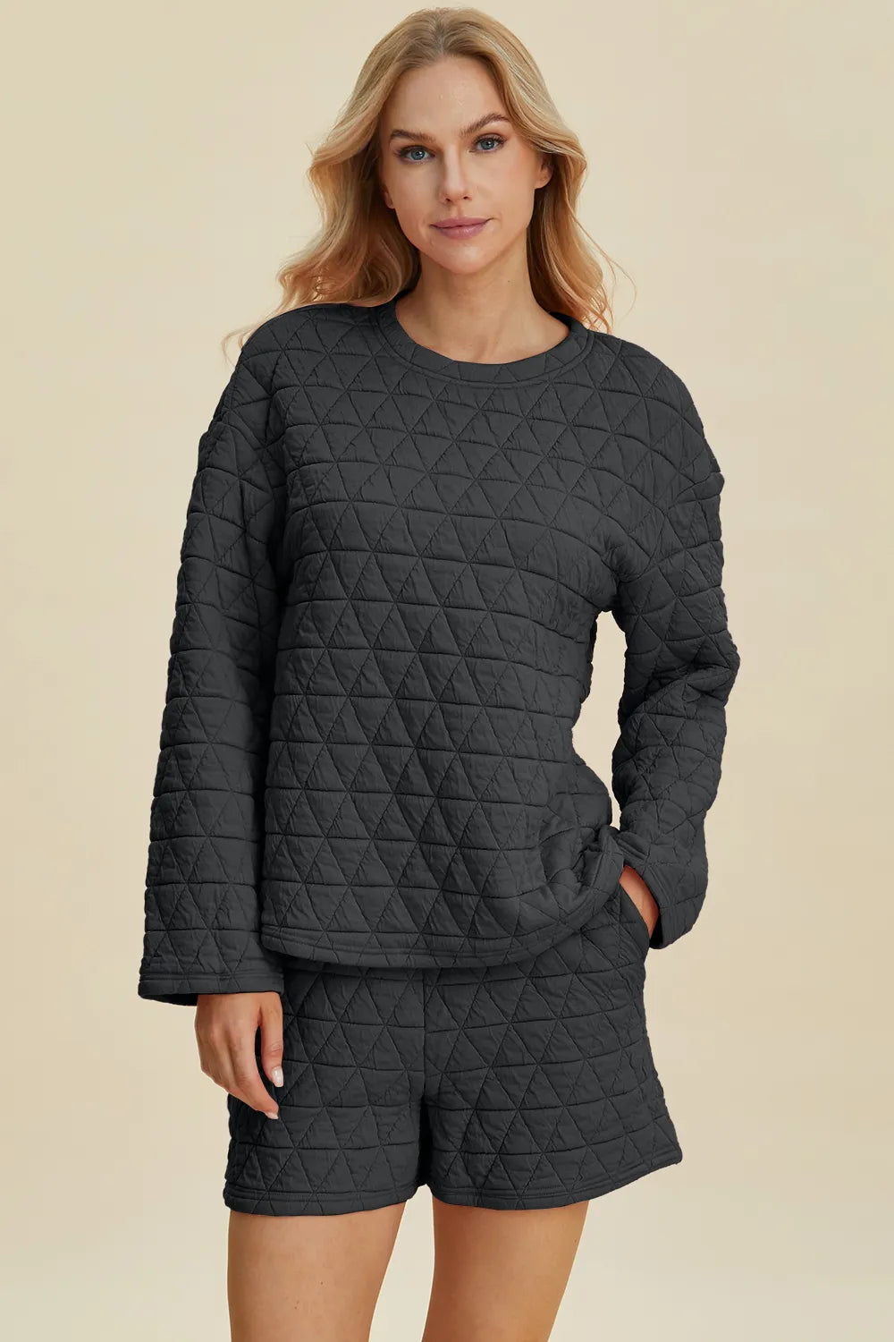 Textured Long Sleeve Top & Shorts Set – Comfy, Chic & Versatile