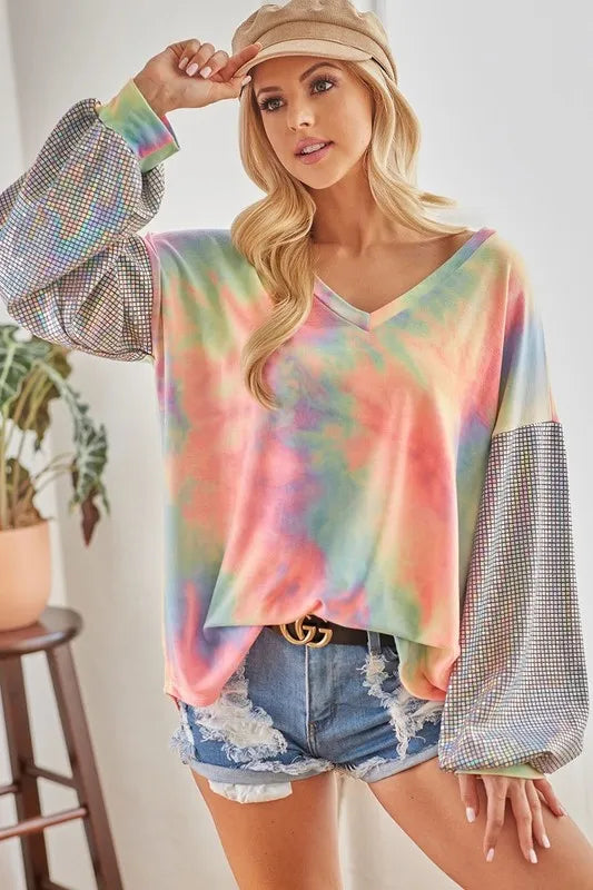 V-Neck Tie-Dye French Terry Top with Shimmer – Trendy & Cozy