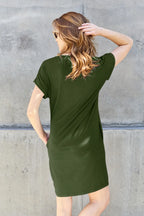 Round Neck Short Sleeve Dress – Comfy, Flattering & With Pockets