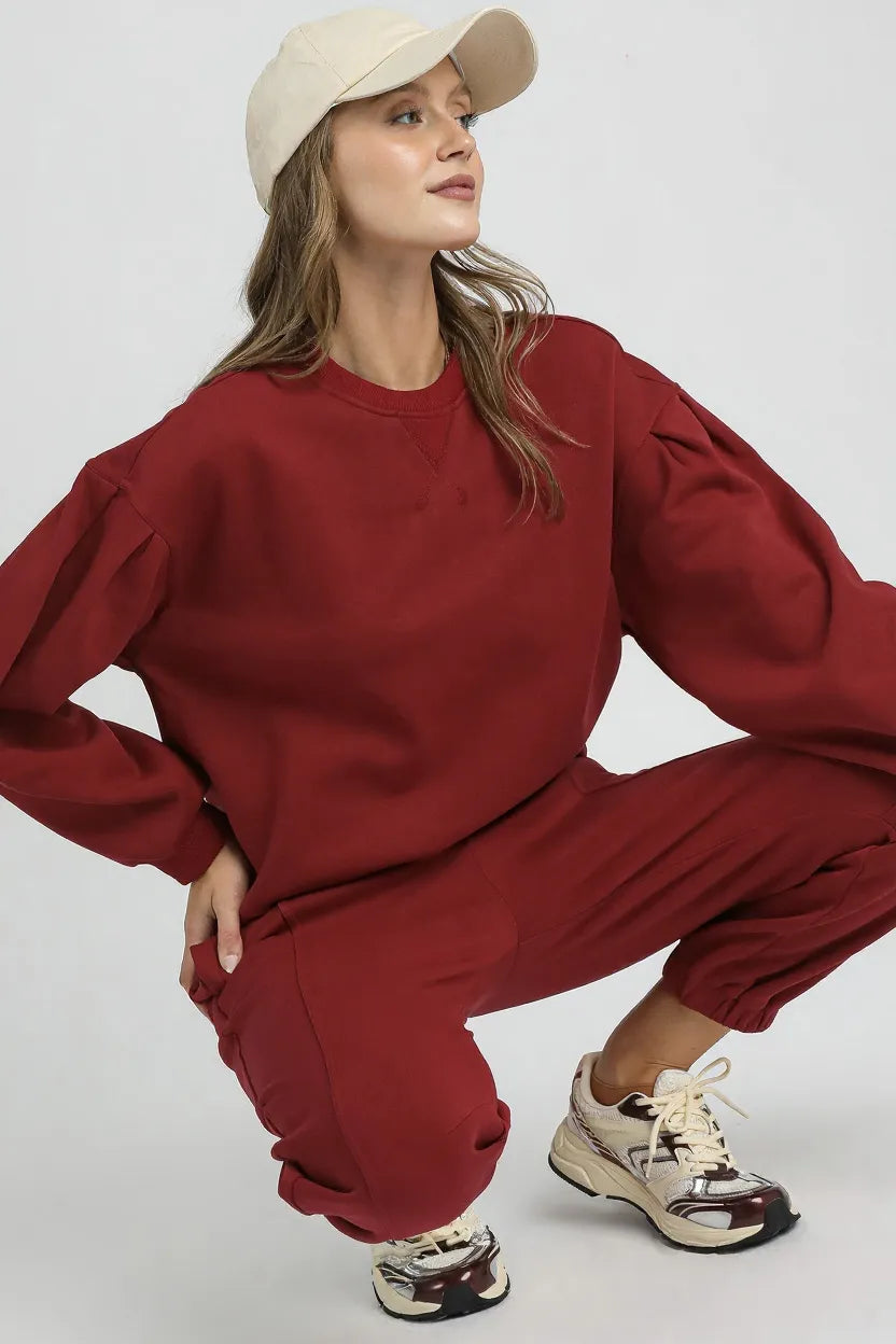 Round Neck Pleated Sweatshirt – Chic, Comfy & Effortlessly Stylish