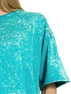 Turquoise acid-wash T-shirt back panel and short sleeve, loose fit