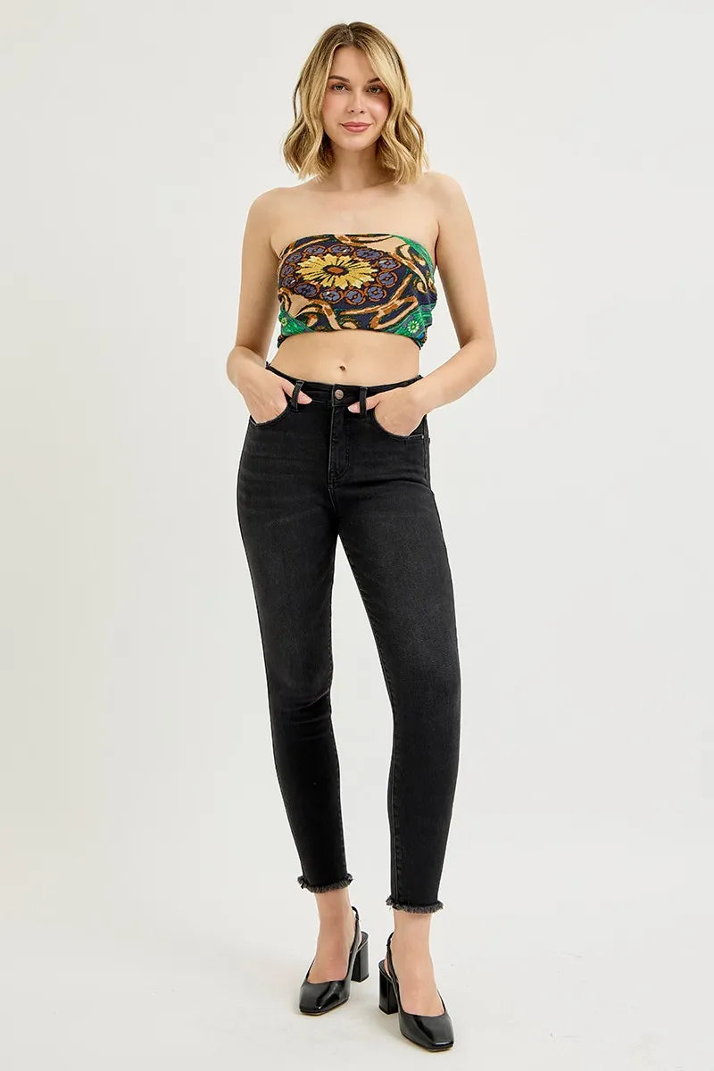 High-Waisted Black Skinny Jeans – Raw Hem Stretch Denim