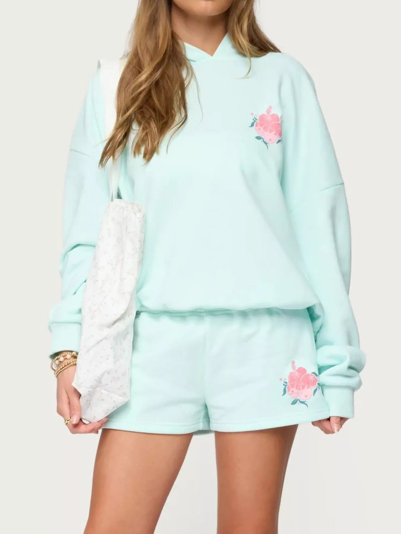 Drop Shoulder Graphic Hoodie with Kangaroo Pocket – Trendy Casual