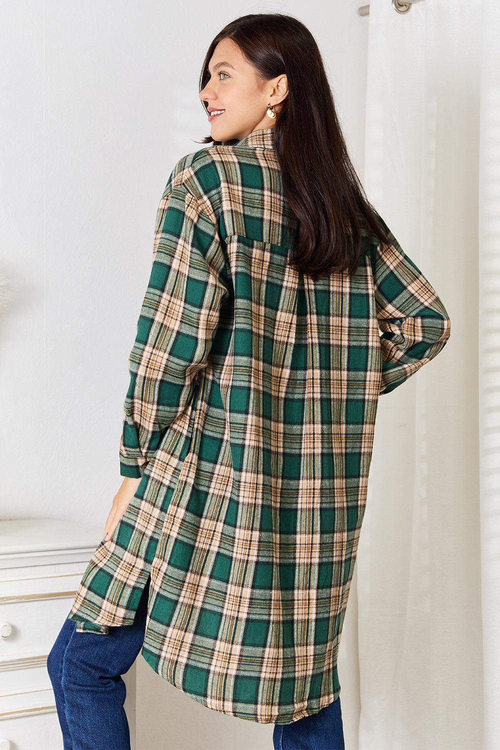 Plaid Collared Long Sleeve Shirt – Classic, Polished & Versatile