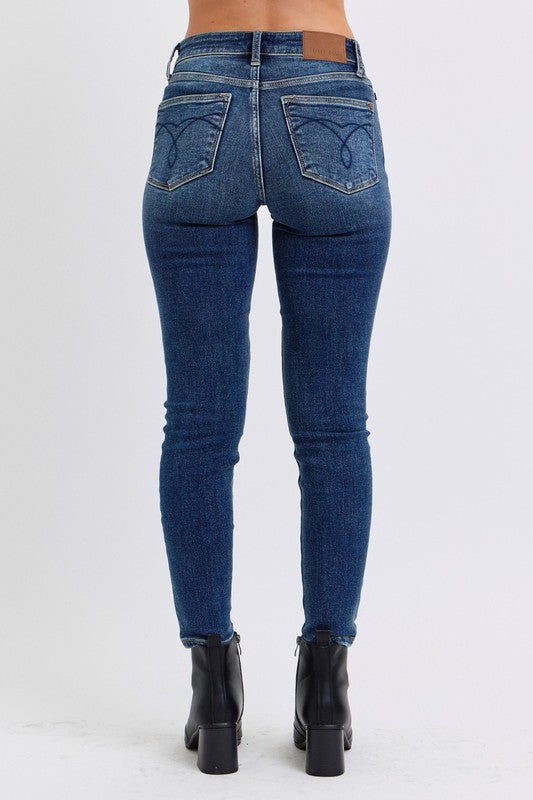 Judy Blue Mid Rise Waist Skinny Jeans with Pockets