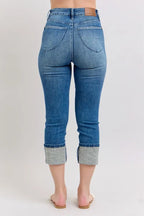 Judy Blue Skinny Cuff Capris Jeans with Pockets