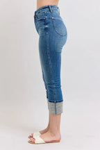 Judy Blue Skinny Cuff Capris Jeans with Pockets