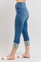 Judy Blue Skinny Cuff Capris Jeans with Pockets