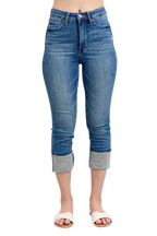 Judy Blue Skinny Cuff Capris Jeans with Pockets