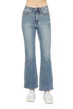 Judy Blue Tummy Control Back Embroidered Pocketed Bootcut Jeans