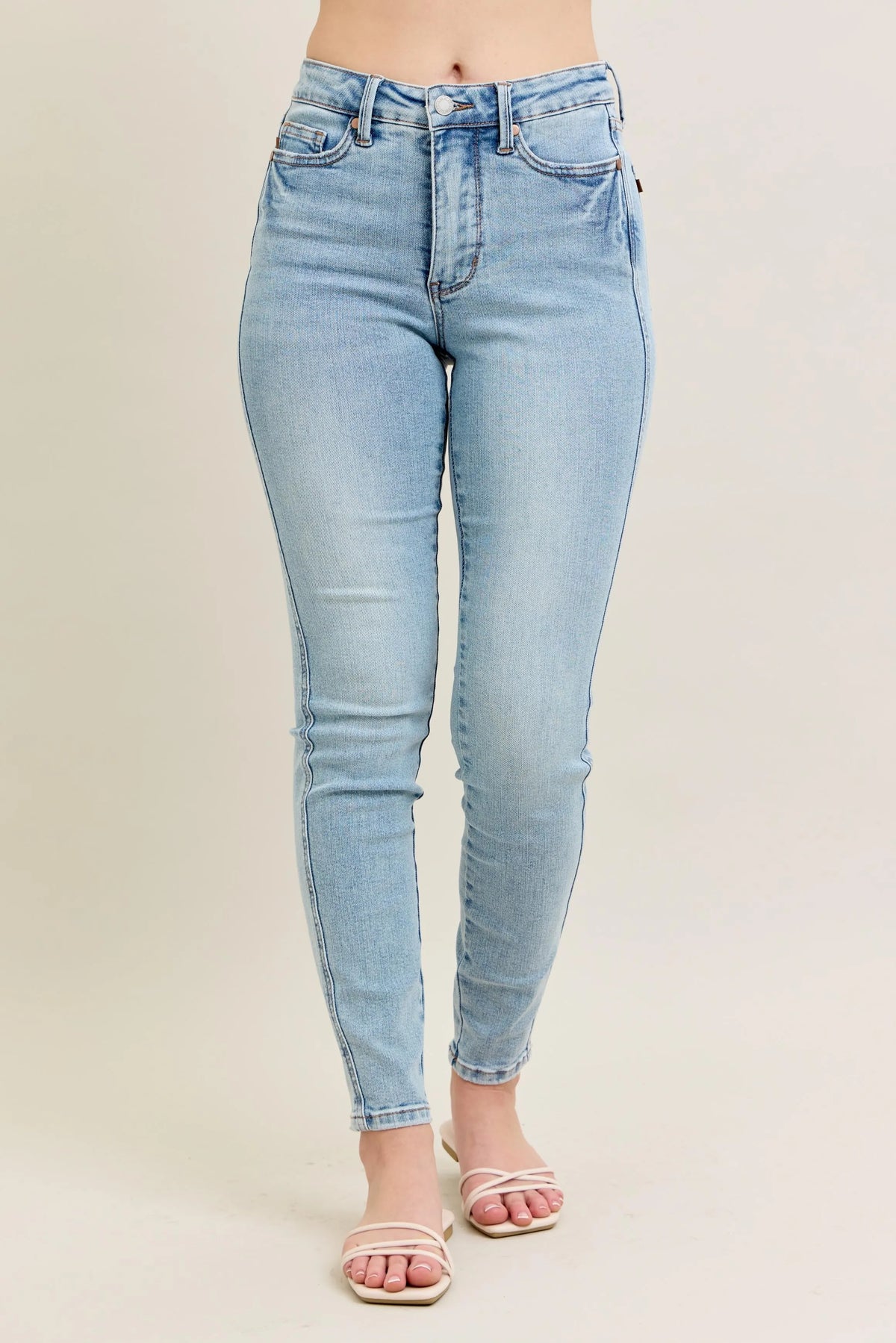 Judy Blue Women's Mid Rise Tummy Control Vintage Wash Skinny Jeans Plus Size