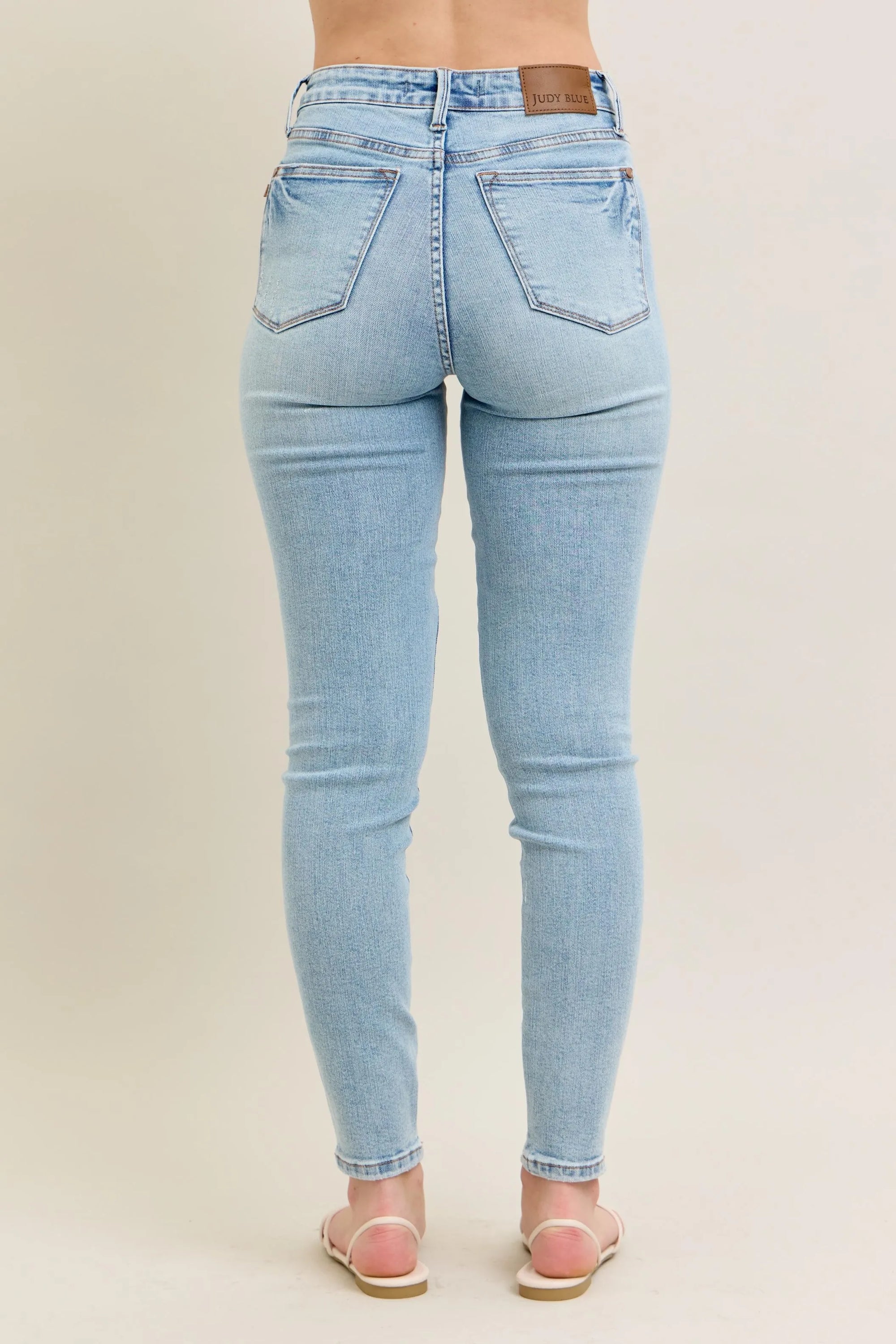 Judy Blue Women's Mid Rise Tummy Control Vintage Wash Skinny Jeans Plus Size
