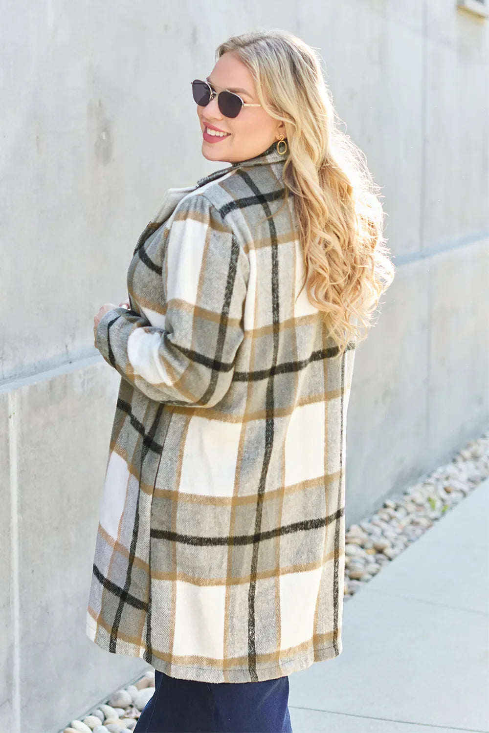 Plaid Button-Up Lapel Collar Coat – Classic, Warm & Stylish