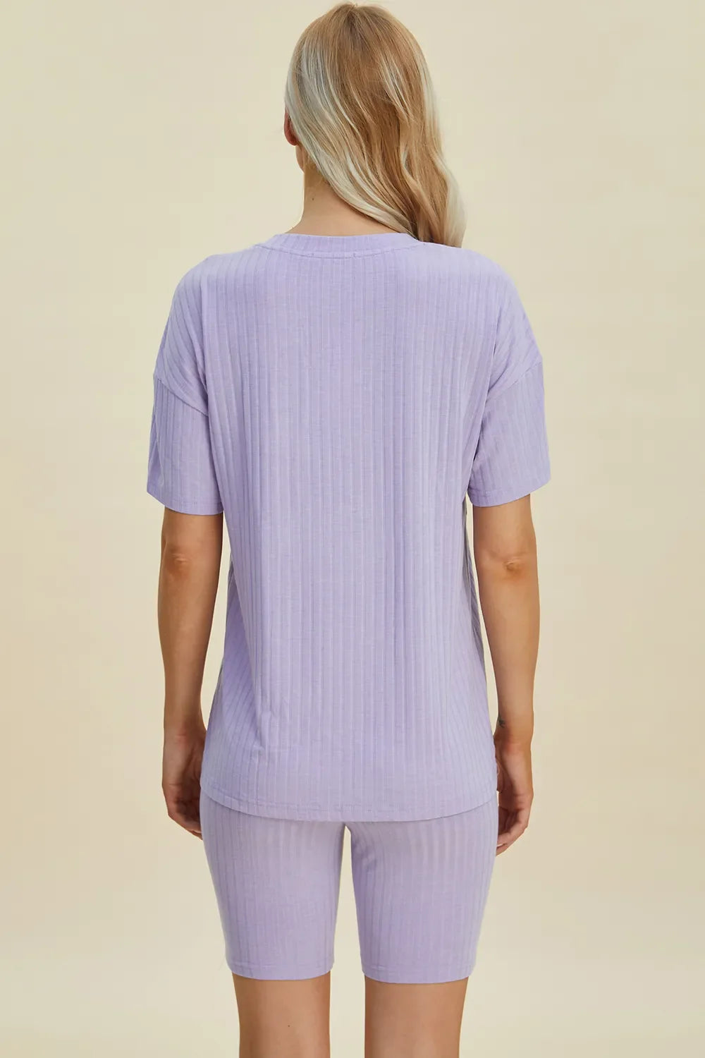 Ribbed V-neck top and shorts set, lavender back view