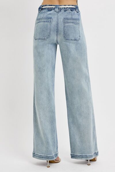 Risen Straight Leg Jeans with Pockets