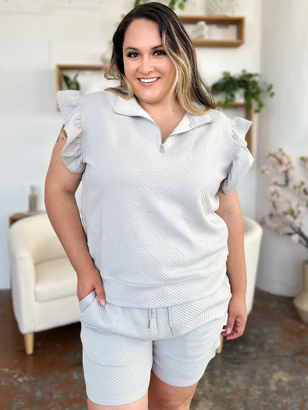 Textured Flounce Sleeve Top & Shorts Set – Cute, Comfy & Stylish