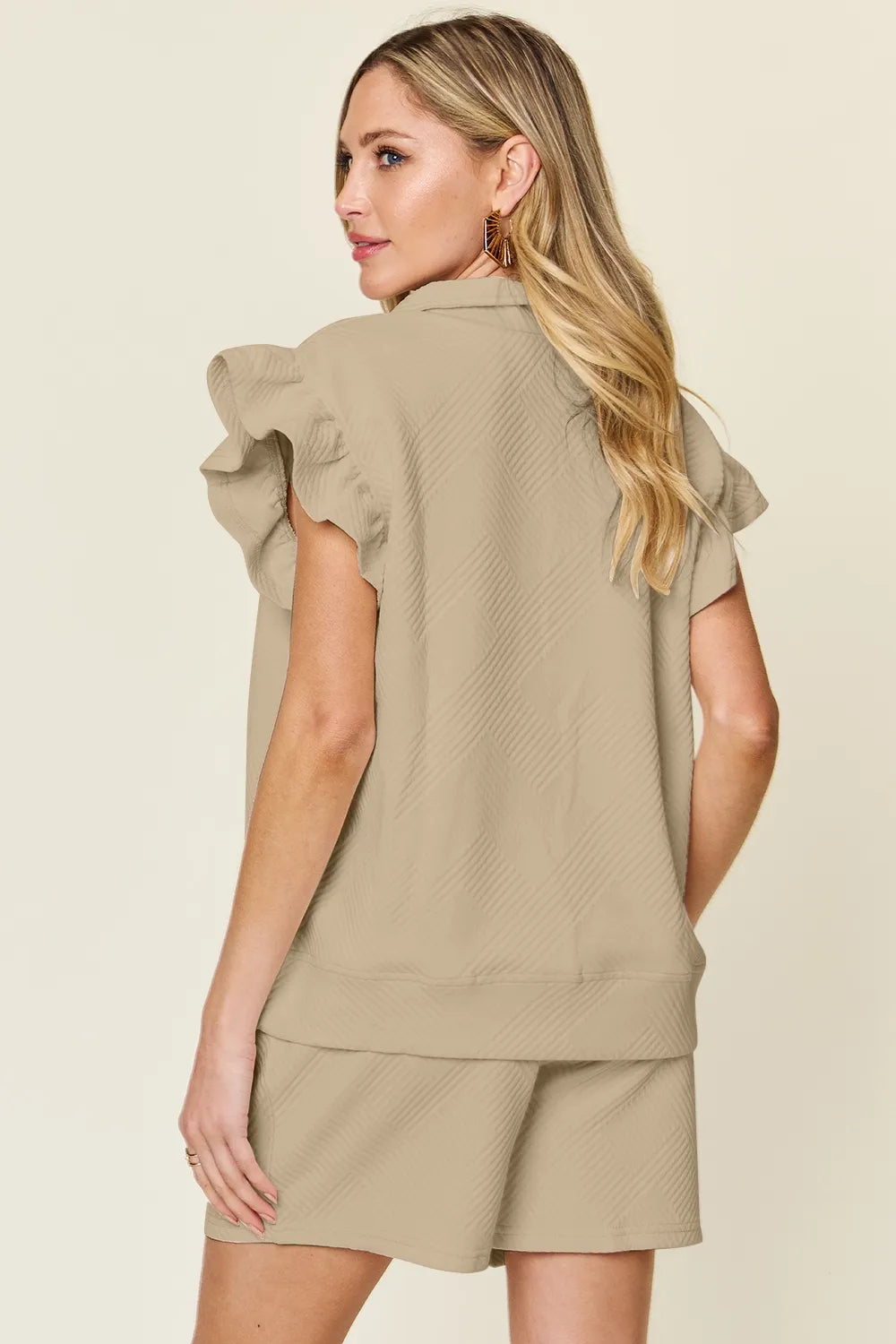 Textured Flounce Sleeve Top & Shorts Set – Cute, Comfy & Stylish