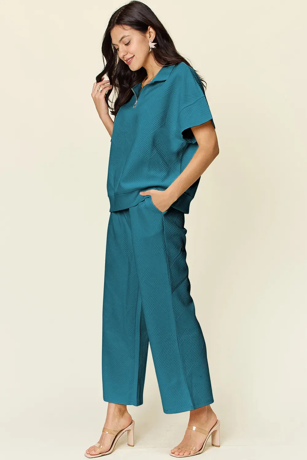 Textured Half-Zip Top & Pants Set – Sporty, Comfy & Stylish