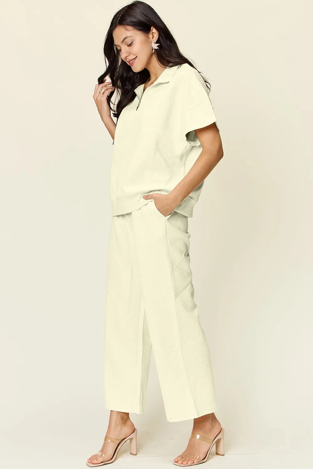 Textured Half-Zip Top & Pants Set – Sporty, Comfy & Stylish