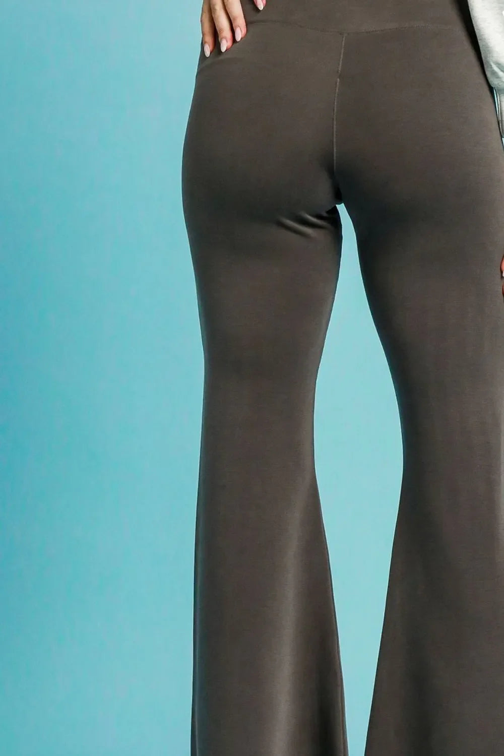 Umgee High-Waisted Flare Leggings – Comfy & Trendy Fit